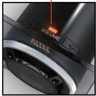 ALTEC LANSING EXPRESSIONIST CLASSIC - Built-in controls - 1