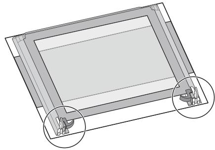 PROGRESS PBN1220X - Attenzione - La porta del fornò delve essere smontata prima della pulizia. Se si cercà di estrarre i vetri interni alla porta del fornò anymore agganciata, la porta potrebbe chiudersi improvvisamente. - 6