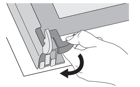 PROGRESS PBN1220X - Attenzione - La porta del fornò delve essere smontata prima della pulizia. Se si cercà di estrarre i vetri interni alla porta del fornò anymore agganciata, la porta potrebbe chiudersi improvvisamente. - 7