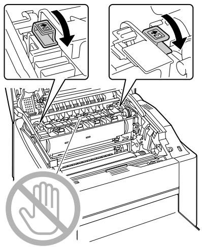 KONICA BIZHUB C10P - Loading Envelopes - 14