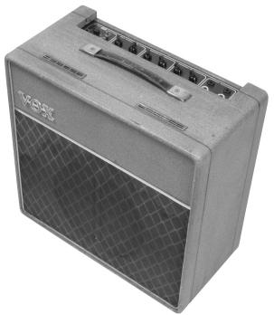 LINE 6 FLOOR POD PLUS - Modern Class A - 2