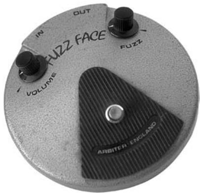 LINE 6 POD XT LIVE - Facial Fuzz - 1