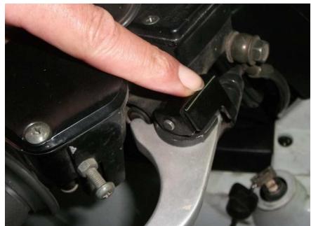 ADLY 600 XCE COUNTRY - Conduite stationnement et frein de stationnement - 2