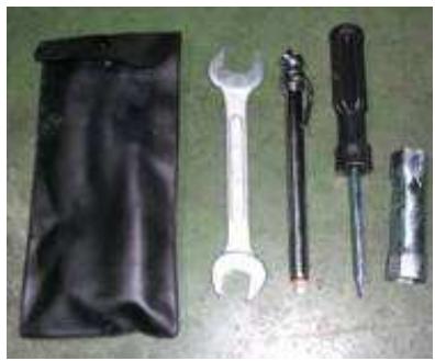 ADLY 600 XCE COUNTRY - Trousse à outils - 1