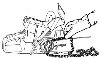 POULAN 3450 - ATTACHING THE BAR &amp; CHAIN - 5