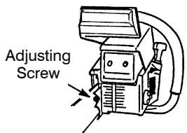 POULAN 3450 - Adjusting the tension: - 2