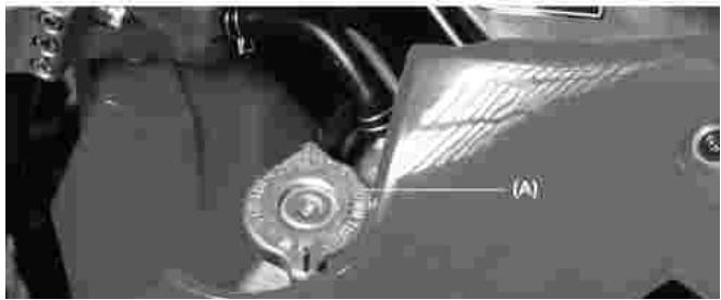 GAS GAS EC - Niveau du liquide de refroidissement - 1