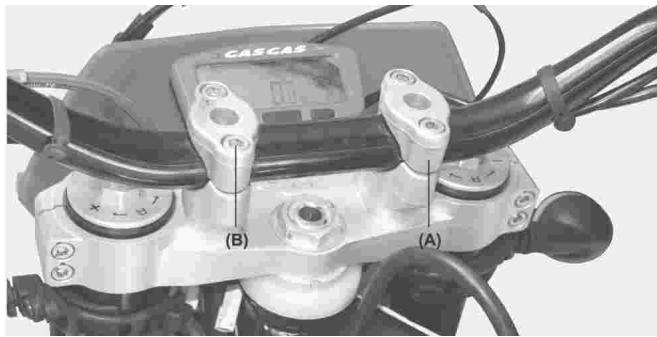 GAS GAS EC - Ajuster la position du guidon - 1