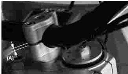 GAS GAS EC - Ajuster la position du guidon - 2