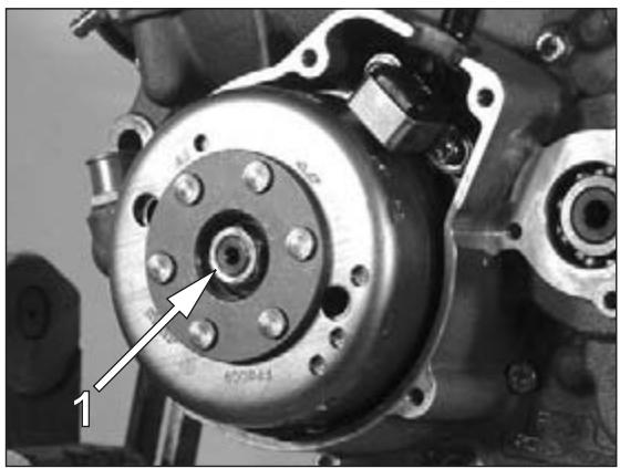 GAS GAS EC 200 - Assembling the ignition - 1