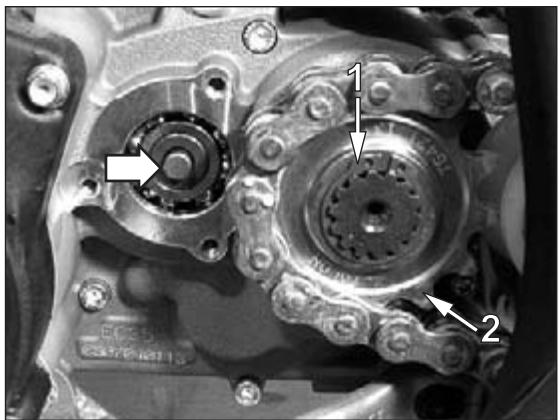 GAS GAS EC 200 - 02-02 FITTING THE ENGINE ON THE CHASSIS - 1