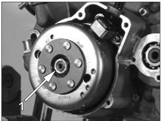 GAS GAS EC 200 - 03-02 DISMOUNTING ENGINE - 1