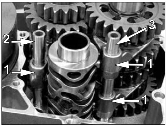 GAS GAS EC 200 - 05-02 ASSEMBLING THE ENGINE - 3