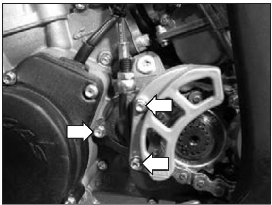 GAS GAS EC 200 - 02-02 FITTING THE ENGINE ON THE CHASSIS - 2