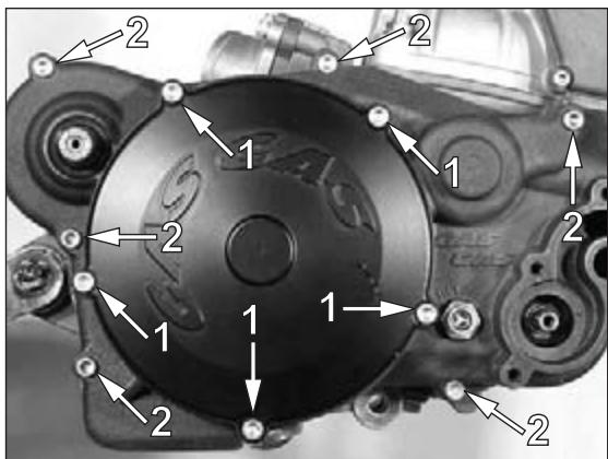 GAS GAS EC 200 - Dismantling the water pump - 4