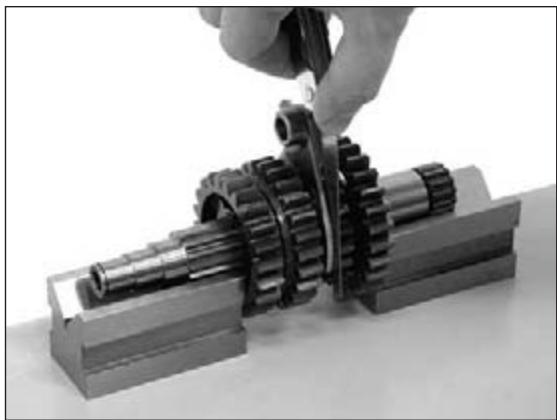 GAS GAS EC 200 - SERVICE AND REPAIR OF THE ENGINE COMPONENTS - 1