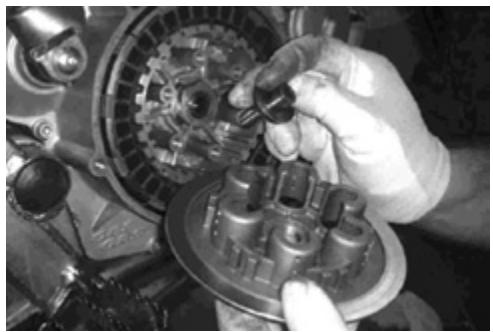 GAS GAS FSE 400 - Dismounting: - 5