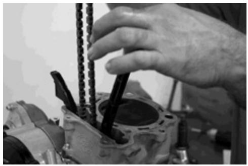 GAS GAS FSE 400 - Dismounting the engine - 36
