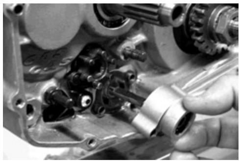 GAS GAS FSE 400 - Dismounting the engine - 65