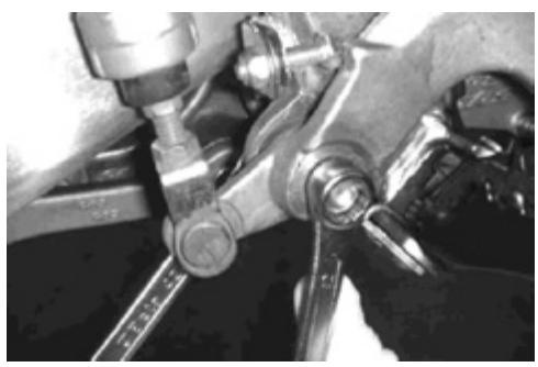 GAS GAS FSE 400 - Dismounting: - 2