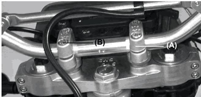 GAS GAS FSE 450 SM - Handlebar position adjustment - 1