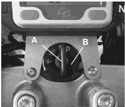 GAS GAS PAMPERA 125 - IGNITION KEY AND STEERING LOCK - 1