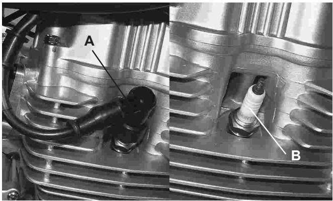 GAS GAS PAMPERA 125 - Spark plug - removing - 2