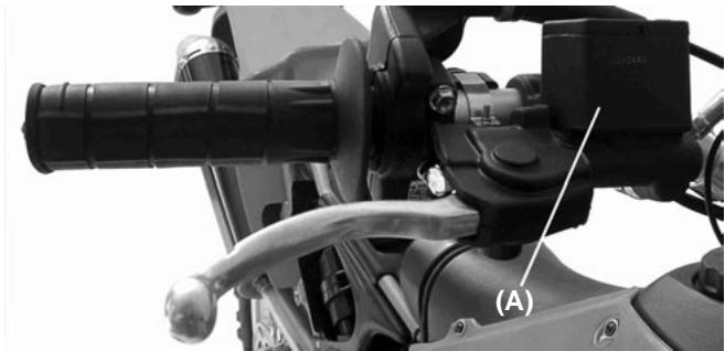 GAS GAS PAMPERA 450 - Fluid level inspection - 1