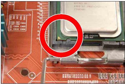 ABIT IL8 - 2-2. Install CPU, Heatsink and Fan Assembly - 5