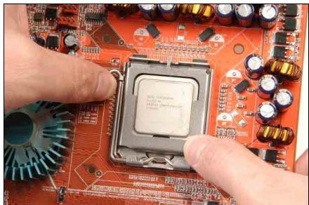 ABIT IL8 - 2-2. Install CPU, Heatsink and Fan Assembly - 8