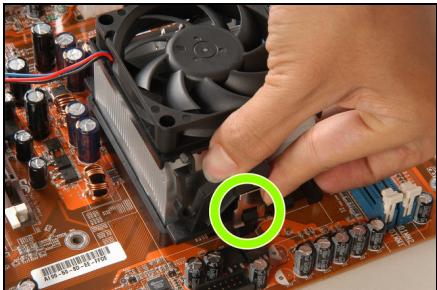 ABIT NV8 - 2-2. Install CPU, Heatsink and Fan Assembly - 5