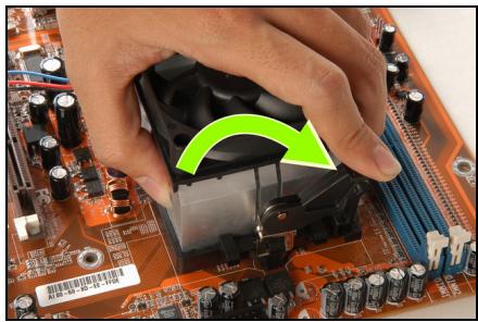 ABIT NV8 - 2-2. Install CPU, Heatsink and Fan Assembly - 7
