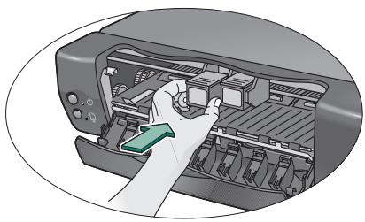 COMPAQ E20 - Installing the Print Cartridges - 4