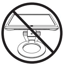 COMPAQ F1905 - Placing the f Monitor on a Desktop - 4