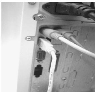 GENIUS DV5122 - Connecting Your Camera to a Computer - 2