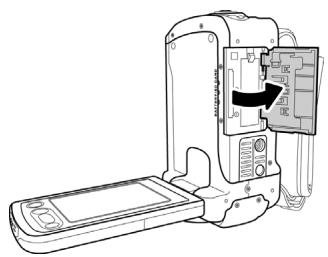 GENIUS DV815Z - Inserting an SD card - 2