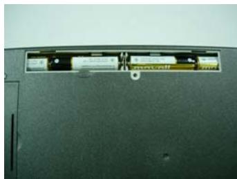 GENIUS G-NOTE 7100 - Installation of the batteries - 2