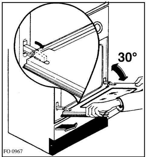 ACEC CV6031 - Cleaning of the oven door - 1