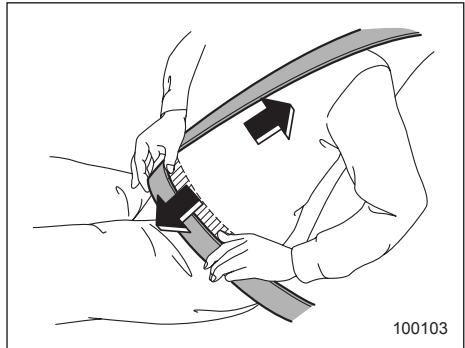SUBARU IMPREZA - ▼ Front seatbelts - 2