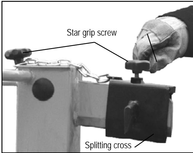 ATIKA ASP 11 N - Adjusting the splitting cross: - 1