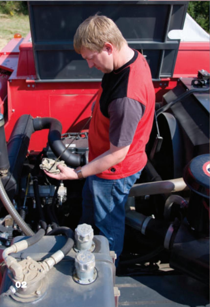 MASSEY FERGUSON 7200 ACTIVA - Designed for quick and easy maintenance - 2