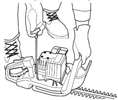 WEED EATER GHT 180 LE - STARTING YOUR ENGINE - 1