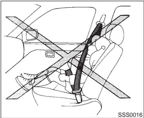INFINITI FX35 - Attention - 3