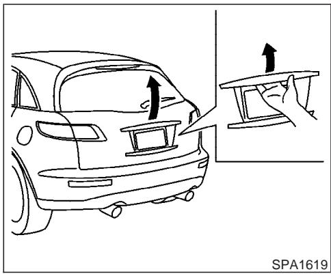 INFINITI FX35 - HAYON - 1