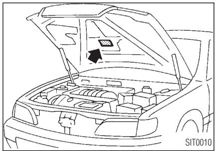 INFINITI I30 - Étiquette du dispositif antipollution - 1