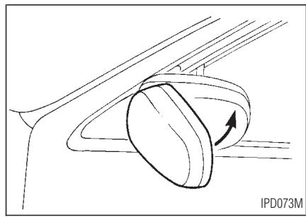 INFINITI I30 - Rétroviseurs extérieurs repliables - 1