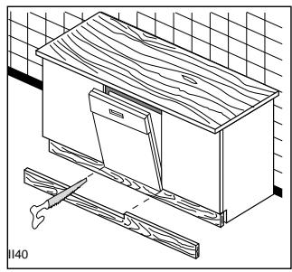 JUNO JSI3741W - Kitchen plinth adjustment - 1