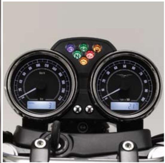 GUZZI V7 CLASSIC - 7