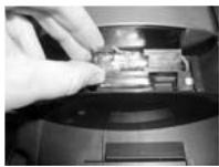 BISSELL 4104 - Replace lightbulb - 2