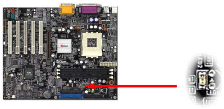 AOPEN AK73A - LED d'alimentation de RAM de 3.3v - 1